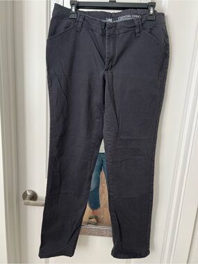 Lee Essential Chino Pants in Charcoal Black